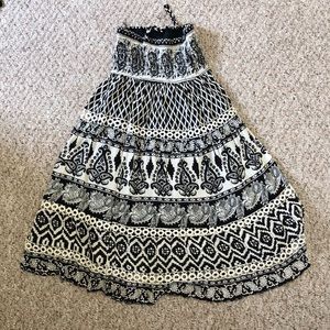 Black and white lace border skirt